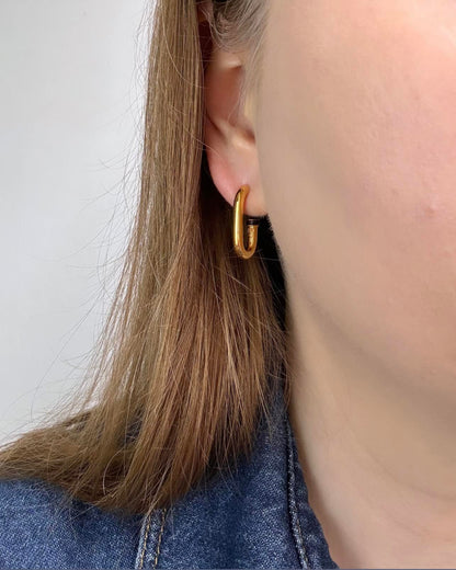 The Oval Earrings